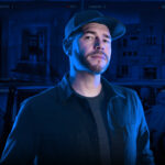 steve-dark-background